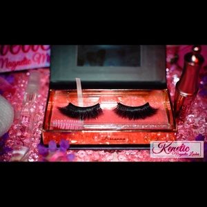 Kenetic Magnetic Lashes (BRIANNA)